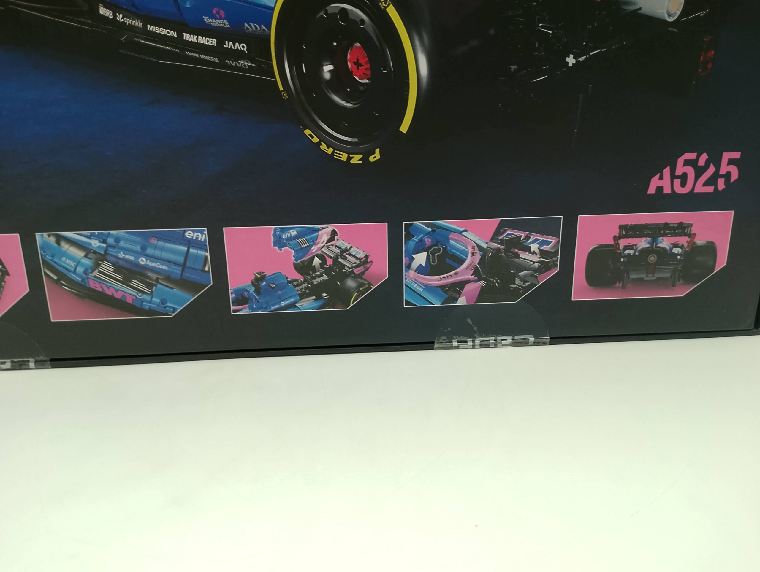 CaDA C64012W BWT Alpine Formel 1 Team A525 Rennauto – Bild 5
