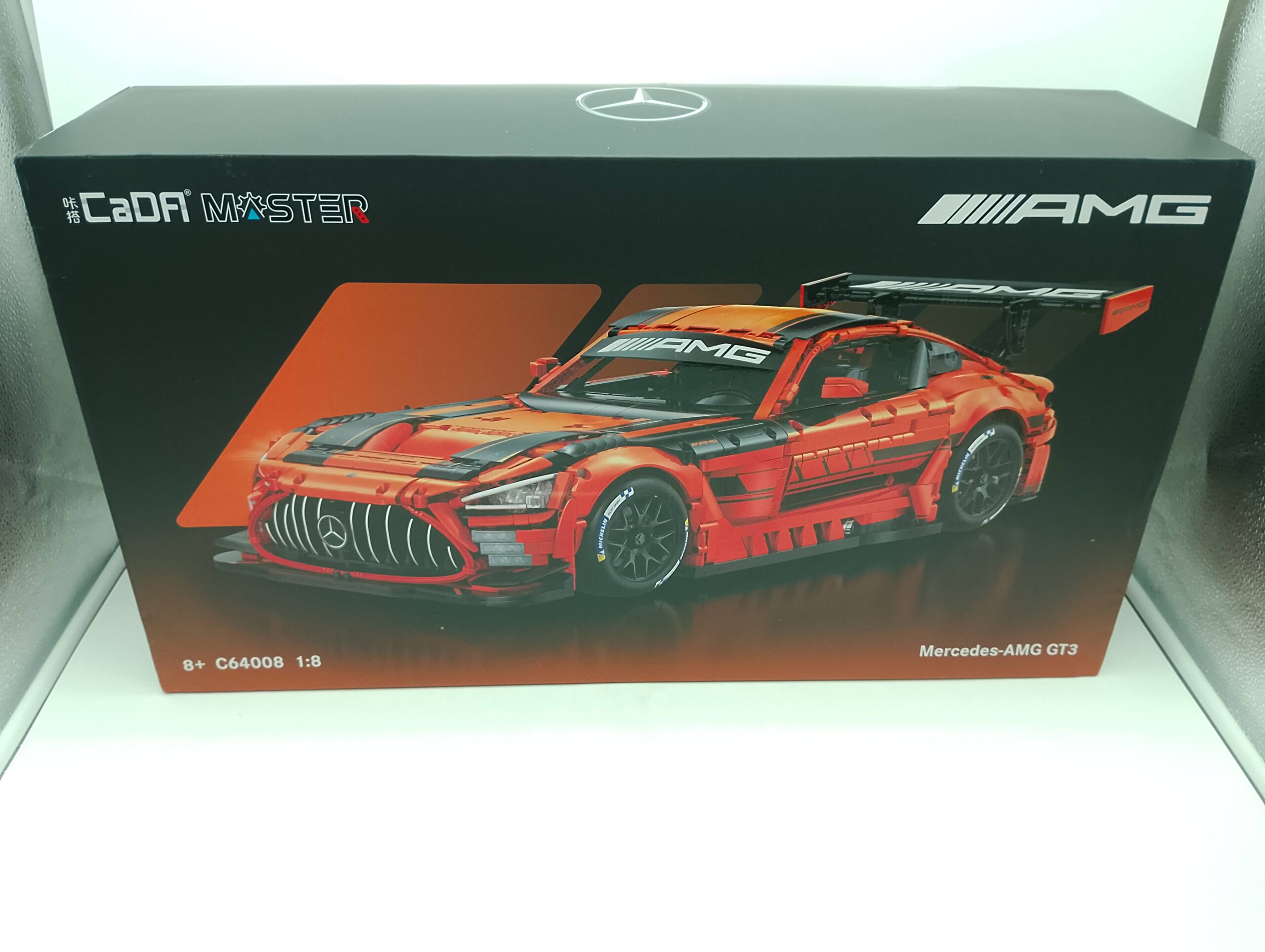 CaDA C64008W Mercedes AMG GT3 statisch
