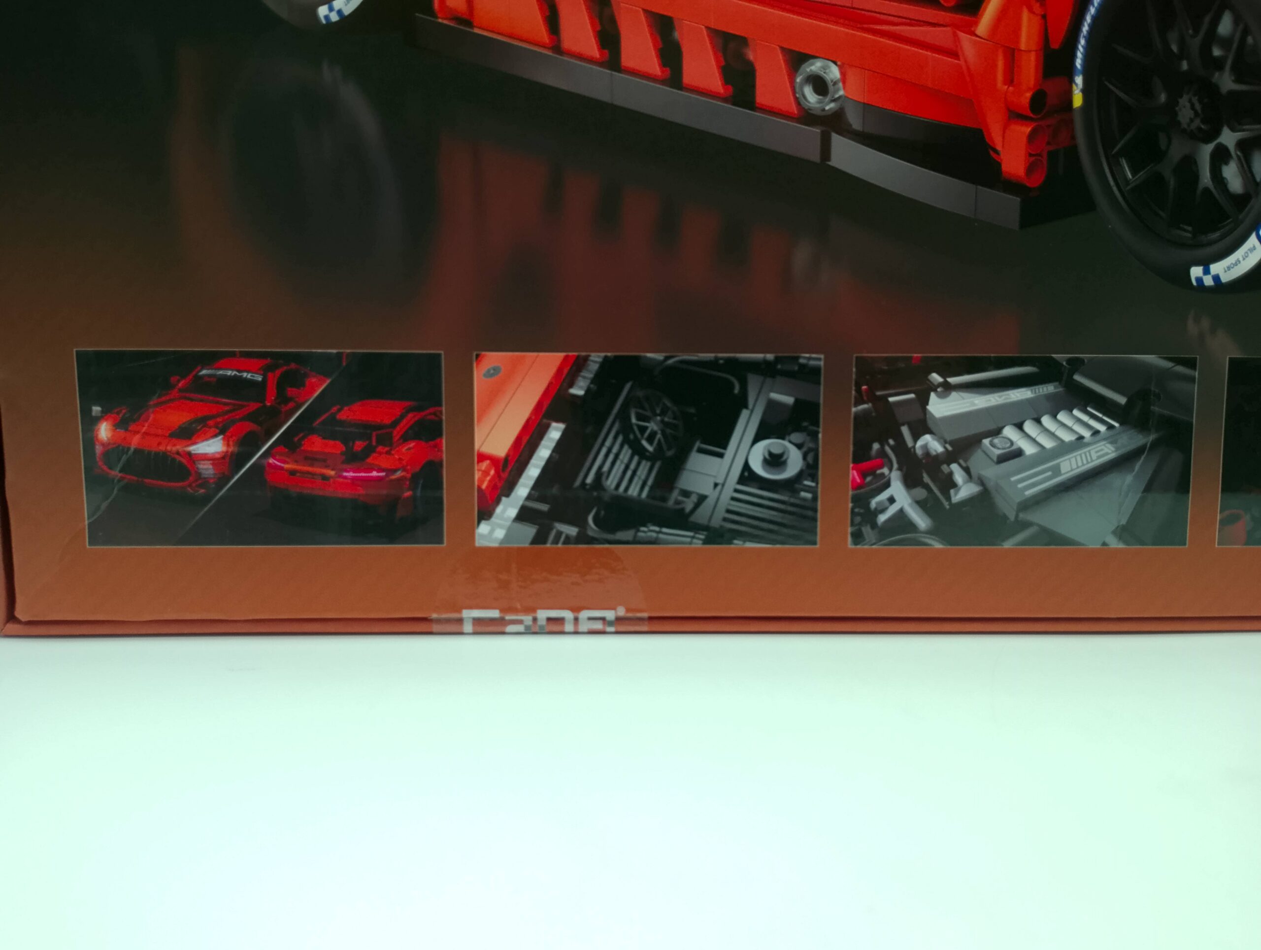CaDA C64008W Mercedes AMG GT3 statisch – Bild 4