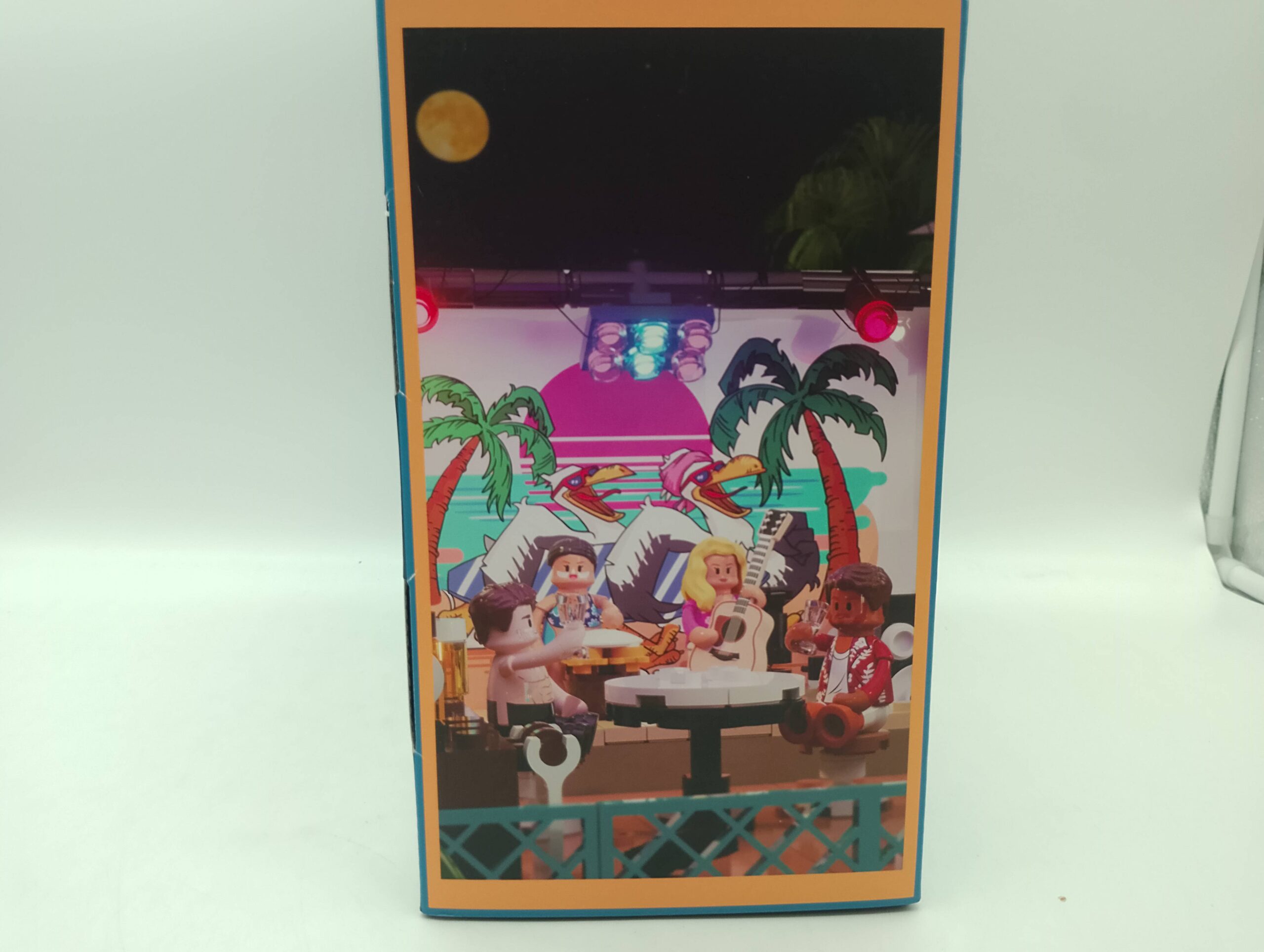Lumibricks / Funwohle 20004 Surf Shop – beleuchtetes Klemmbaustein-Set Sommer, Strand und Surfen in einem Modell – Bild 5