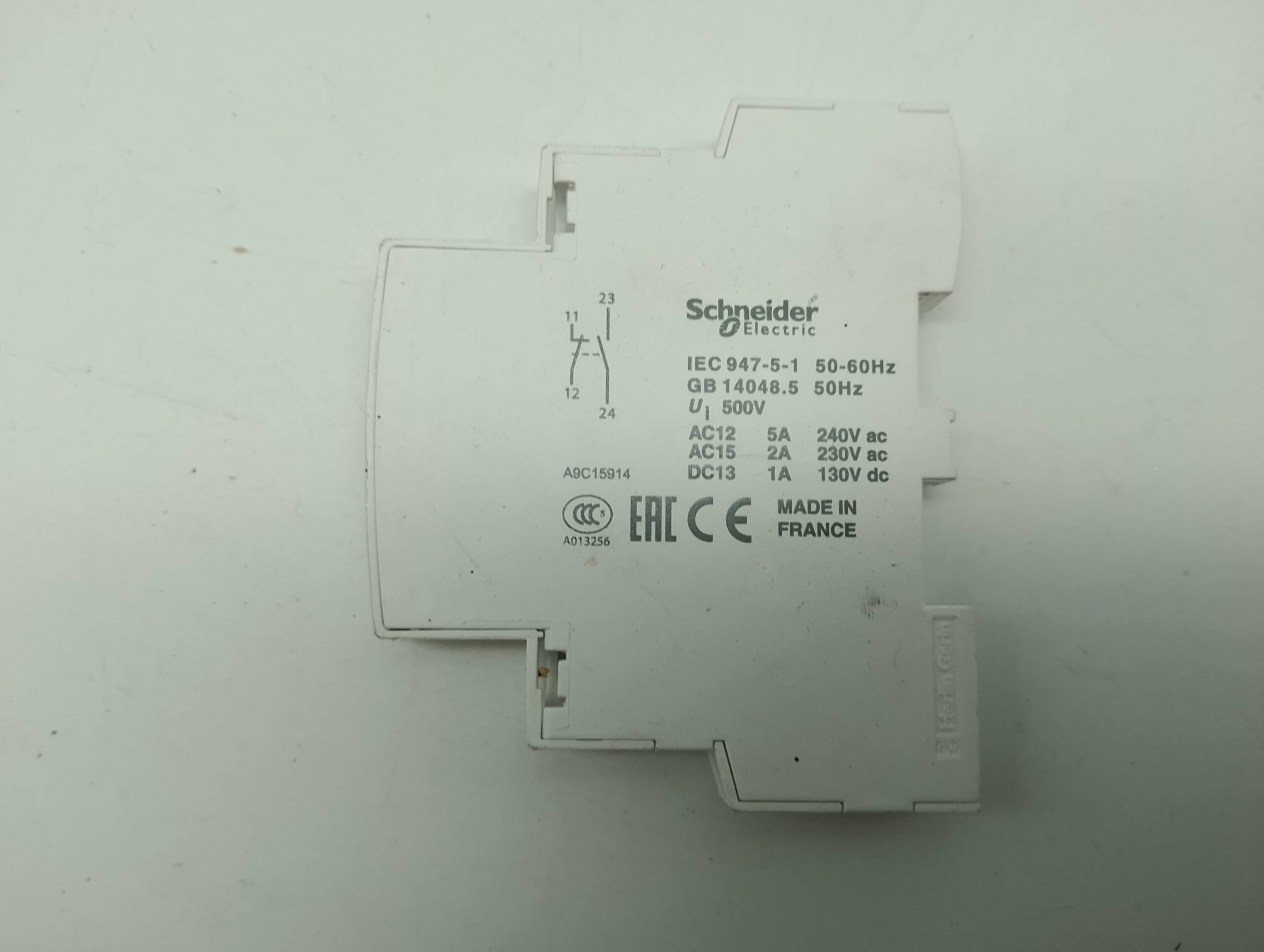 Schneider iACTs Hilfsschalter – Bild 2