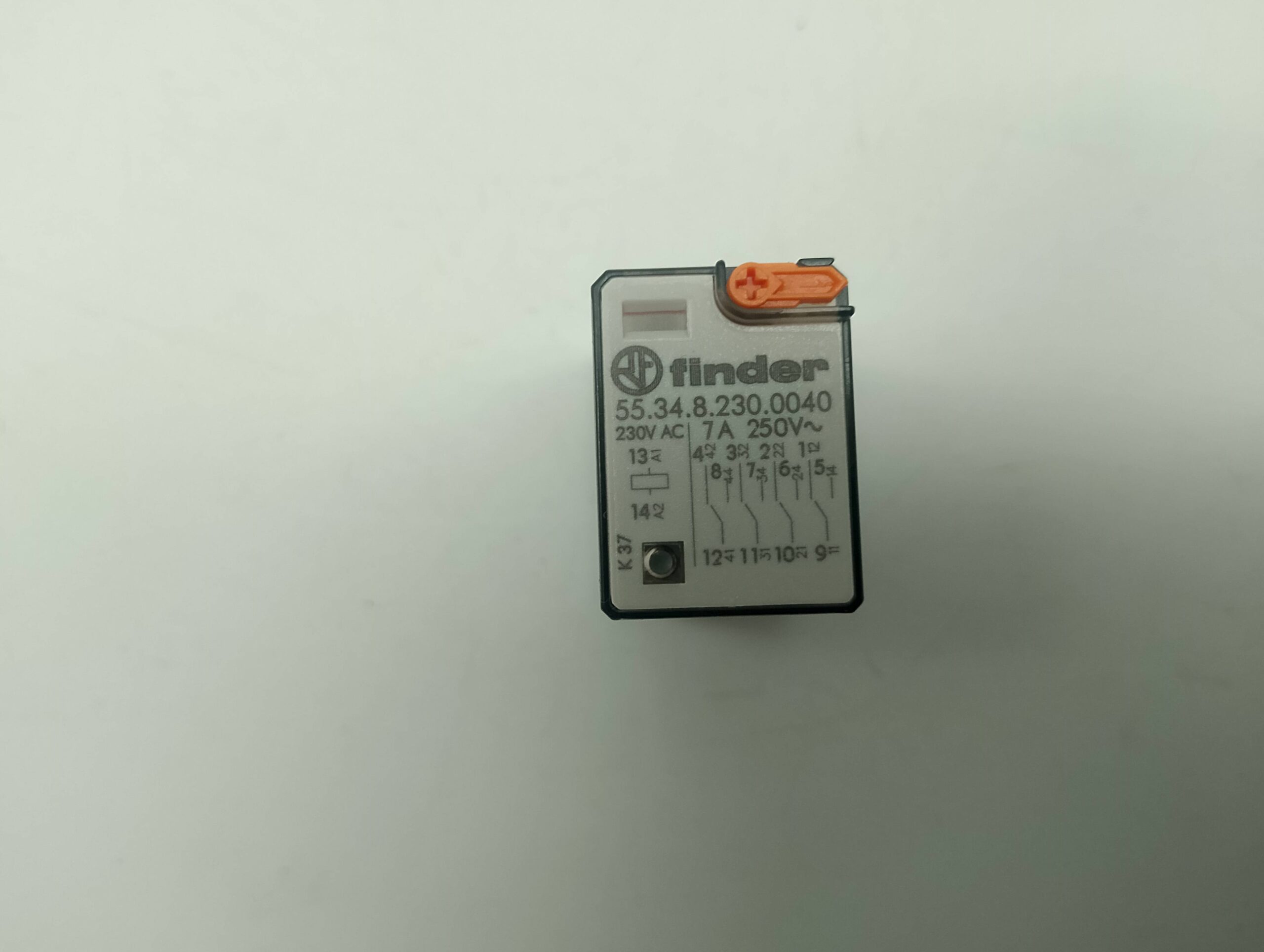 Finder 55.34.8.230.0040 Relais 7A 250V~