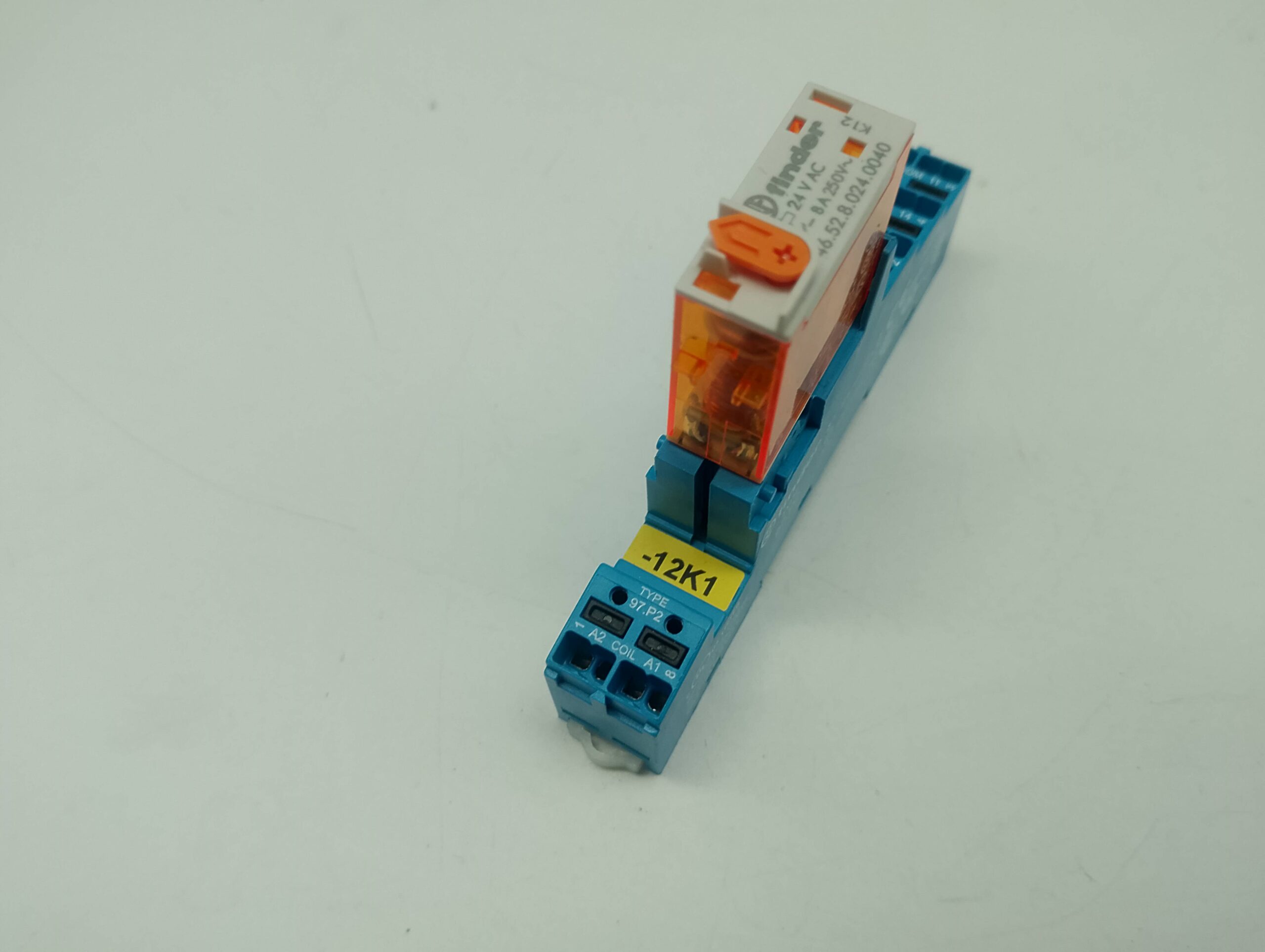 Finder 46.52.8.024.0040 Relais 24V AC 8A 250V Sockel 97.P2 – Bild 5