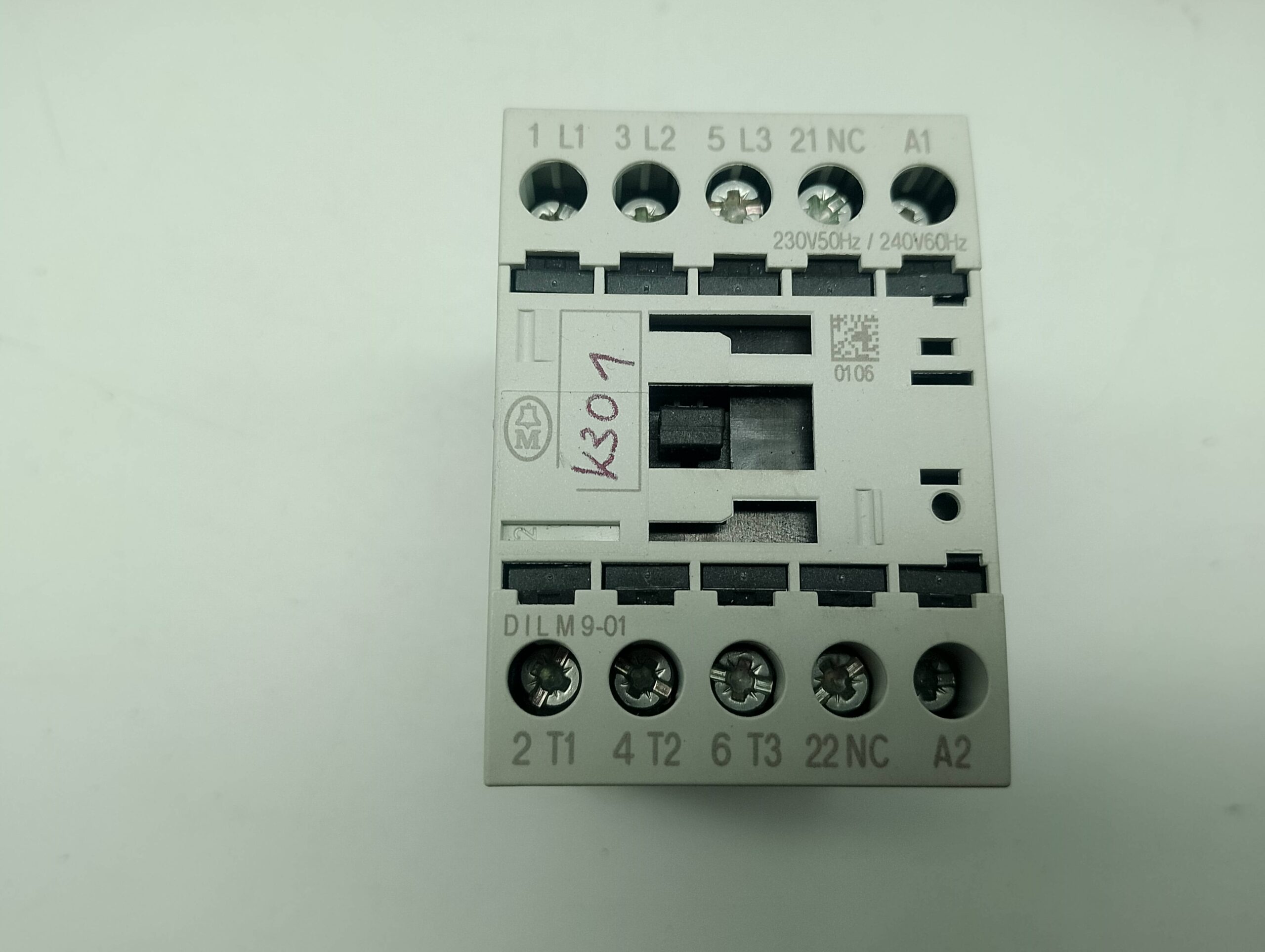 Klöckner Moeller DIL M9-01 Schütz 230V/50Hz / 240V/60Hz