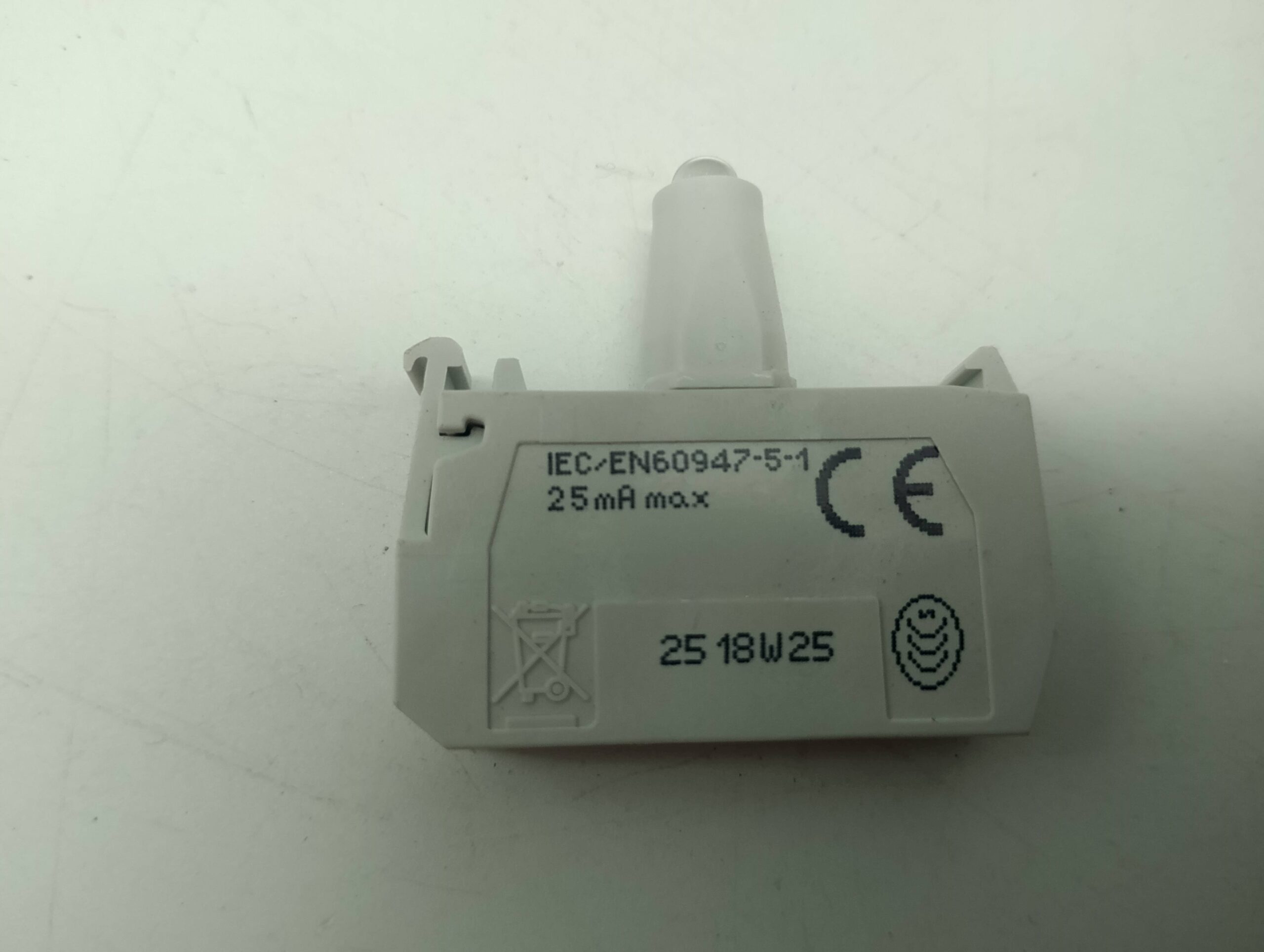 BACO 33EAWH 230V Klemmenblock mit weißer LED 230V AC – Bild 2