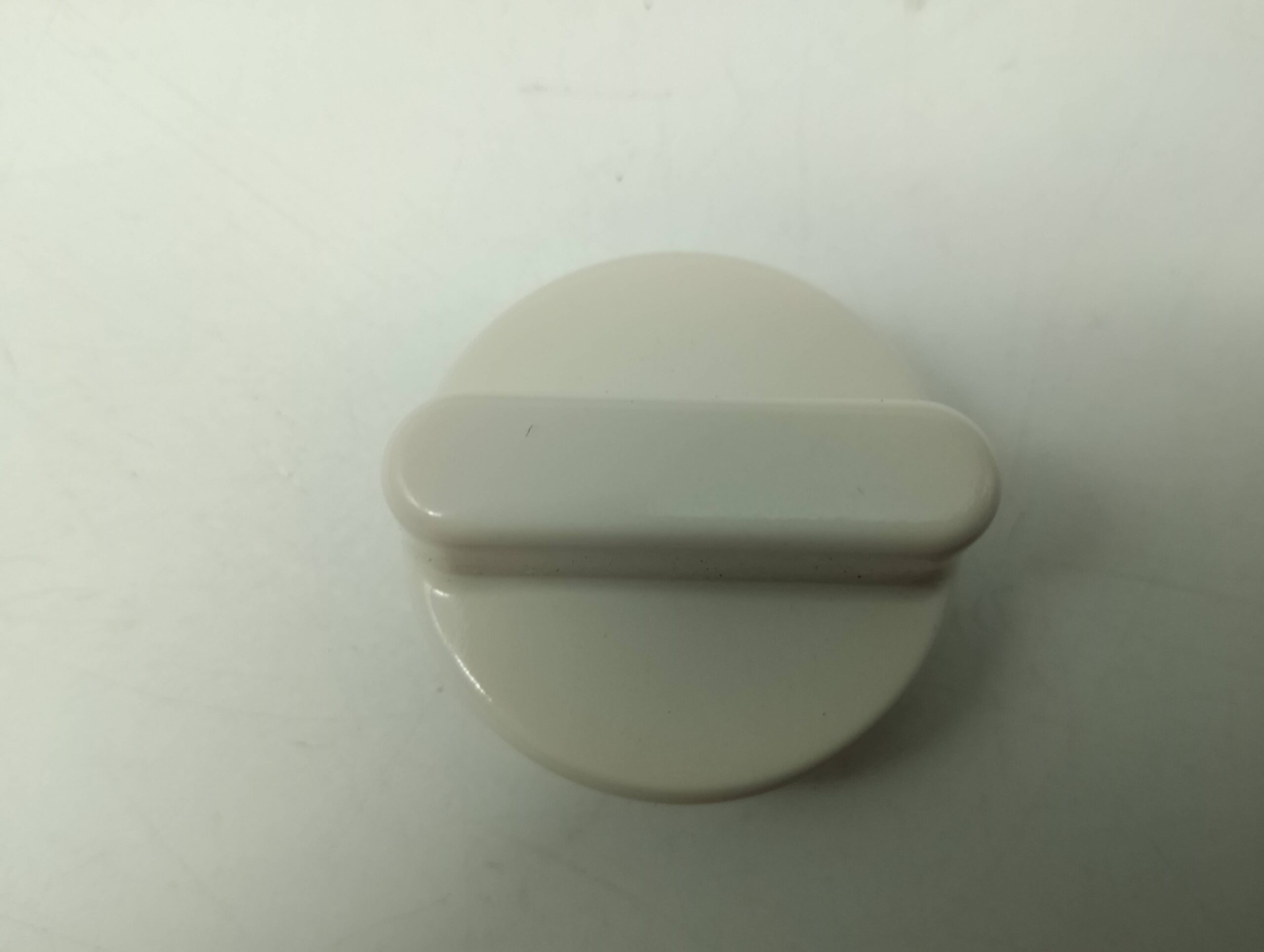 Berker 26692 Drehknopf Zentralstück cremeweiß