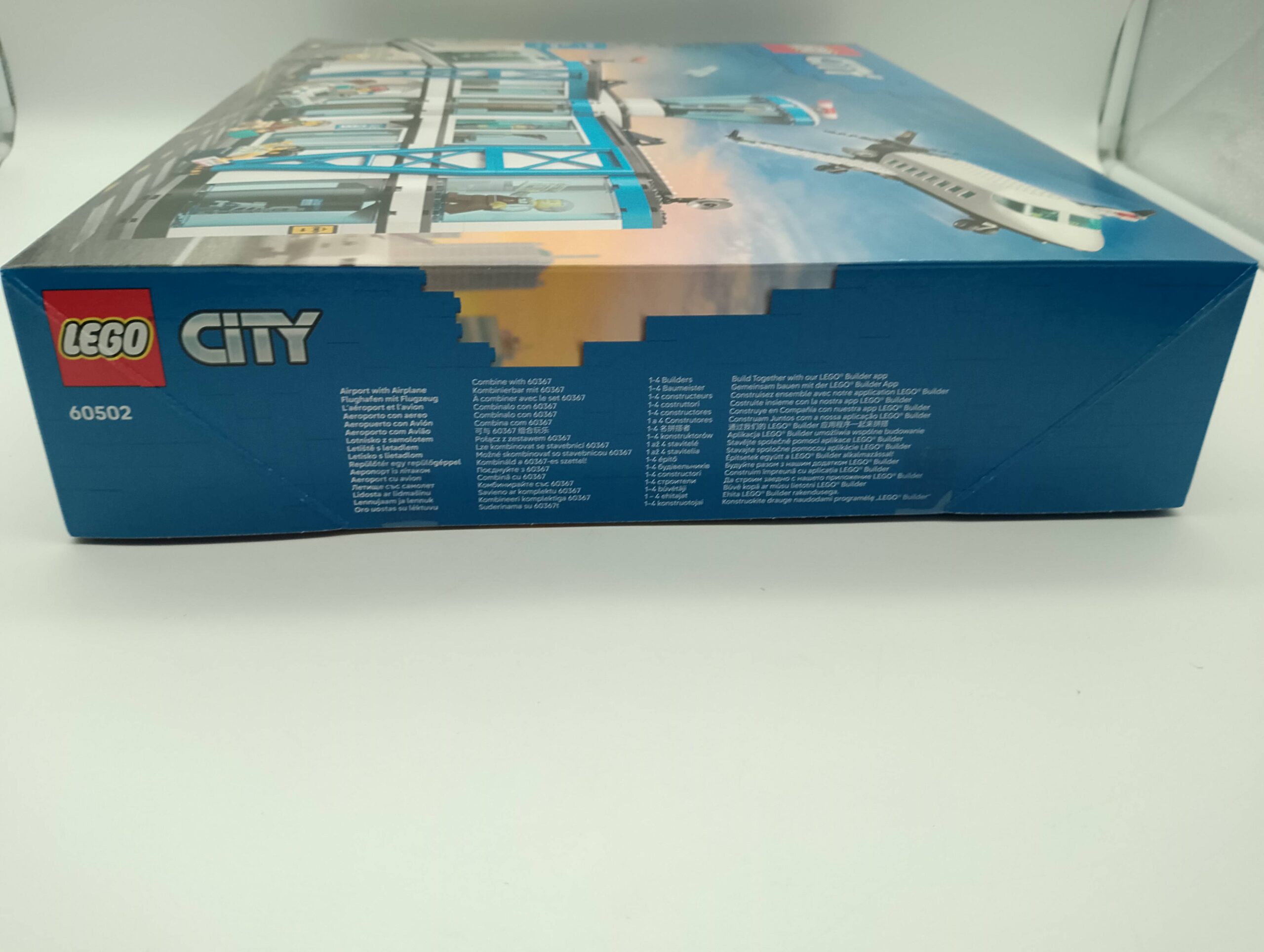 LEGO City 60502 Flughafen mit Flugzeug – Bild 5