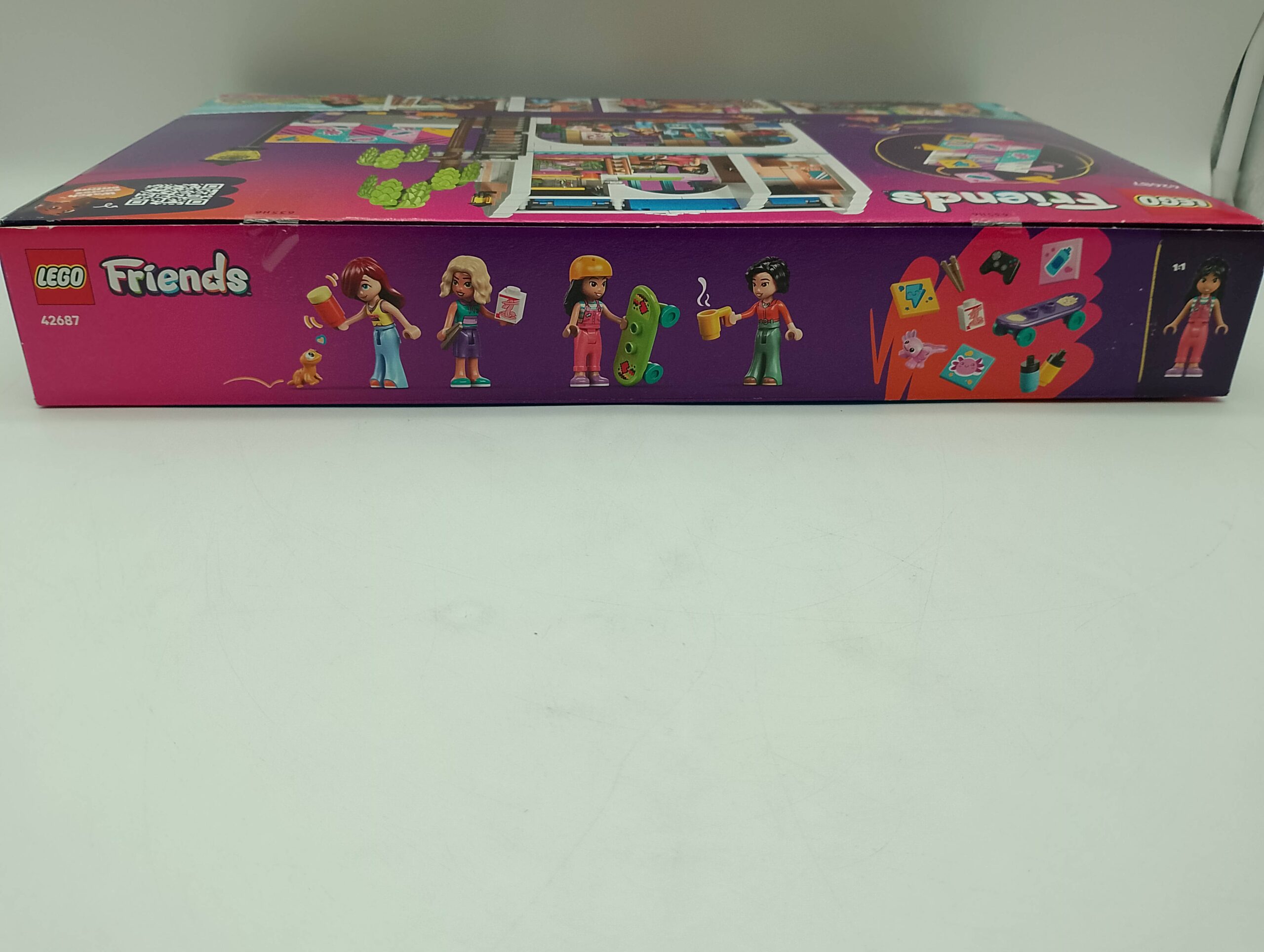LEGO Friends 42687 Lianns Familienhaus – Bild 5