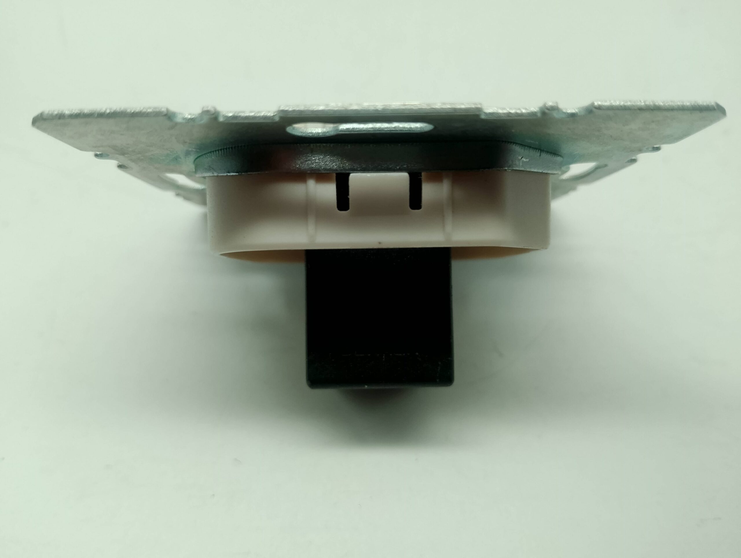 Berker HDMI-Anschlussdose / HDMI-Einsatz mit Tragring – gebraucht – Bild 3