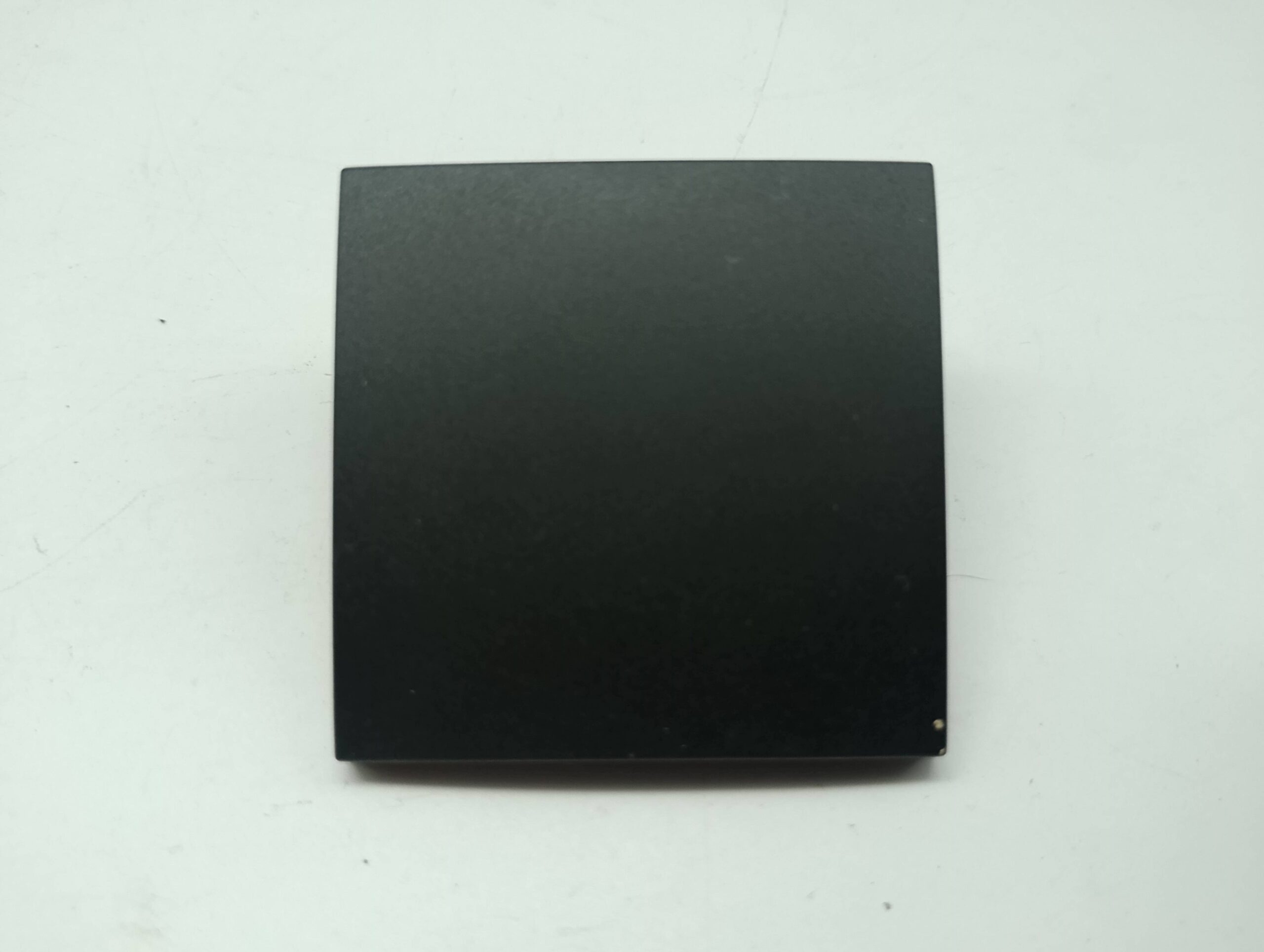 Berker Wippe 23640 Zentralabdeckung – anthrazit matt